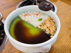 -吃饭皇帝大土家民族菜(正大广场店)