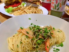 -HELLO 27 意面·沙拉·帕尼尼