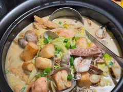 -五谷丰登农家院·地道胶东菜·海鲜烧烤(威海店)