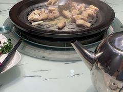 -德兴show鲜·蒸汽海鲜火锅餐厅(格创悦里店)