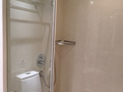 -南京双门楼宾馆(盐仓桥地铁站阅江楼店)