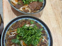 -牛师傅牛肉面(尚隆路店)