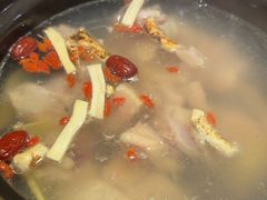 -濠轩阁特色生蚝火锅(水湾路店)