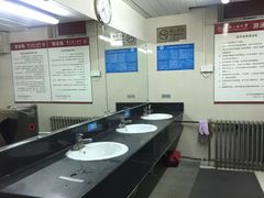 吹风台-中国人民大学游泳馆