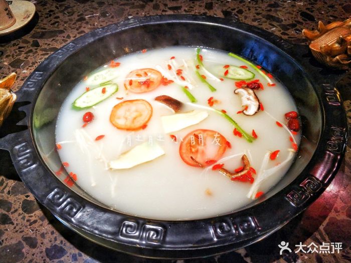 百香龙老火锅(徐东直营店)浓汤白锅图片 - 第2张