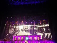 -宝能国际体育演艺中心