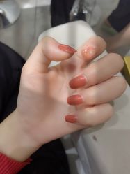 -Yue color 悦彩美甲美睫工作室