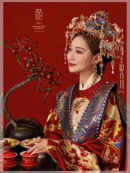 -雪中彩影婚纱摄影·微光艺术中心