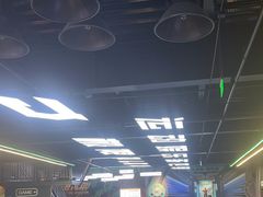 -极限PLAY运动娱乐新世界·团建派对潮玩休闲馆·室内蹦极高空游乐园