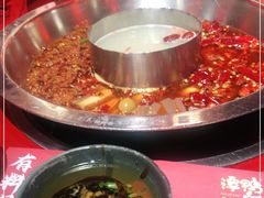 -谭鸭血老火锅·匠心(环球港旗舰店)