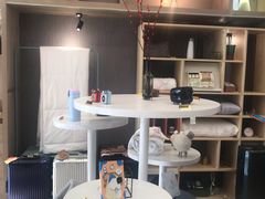 -西安大雁塔科技大学地铁站亚朵酒店