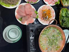 -藏味八珍特色火锅