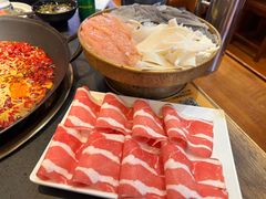 -沸炉重庆老火锅(军事博物馆店)