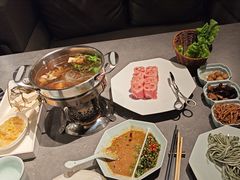 -鼎鼎香·港式火锅(北京SKP店)