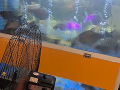 -老街烧烤大排档·地道湖北菜·龙虾馆(汉口火车站店)