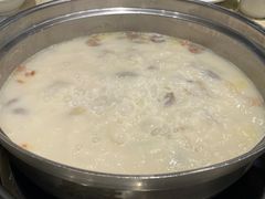 -煲大王猪肚鸡·椰子鸡火锅(红谷滩万达店)