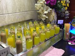-满江红四季餐厅 · 国家五钻级酒家(新纪元大酒店店)