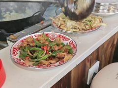 -山城欢现炒食堂(上海城店)