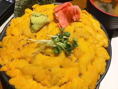 三色海胆饭-魔丼屋(日月光店)