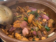 -胡须佬鸡煲四季火锅店(石厦西村直营店)