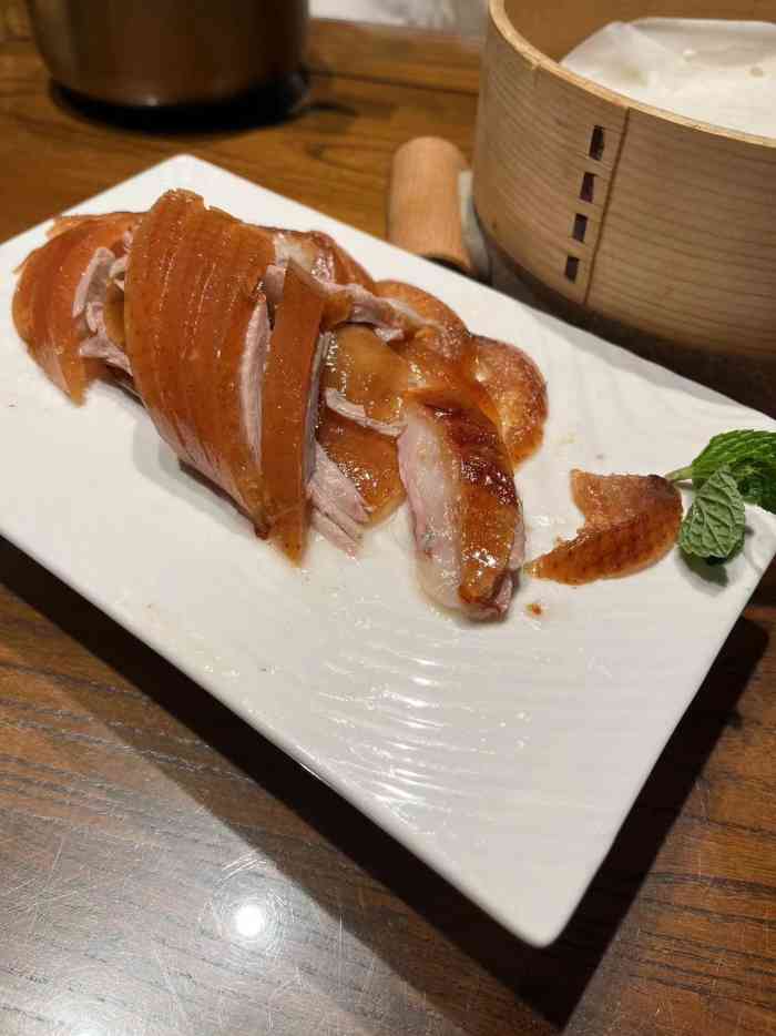 北京老铺烤鸭(锦铺店)-"整体感觉还是不错的,十一点到店,鸭子应该.