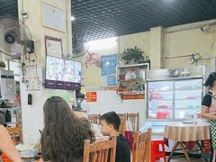 -无名牌猪脚店
