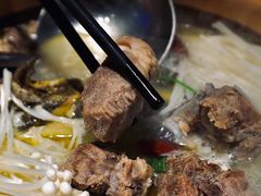 -龙巢盱眙龙虾·牛蛙·烧烤宵夜(八卦岭店)