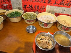 -柳州肥姨妈大骨螺蛳粉(双阳路店)