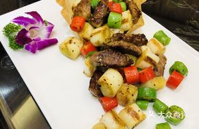 Scallion Stir-fried Beef