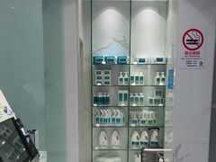 -福奈特洗衣洗鞋(海阳路店)