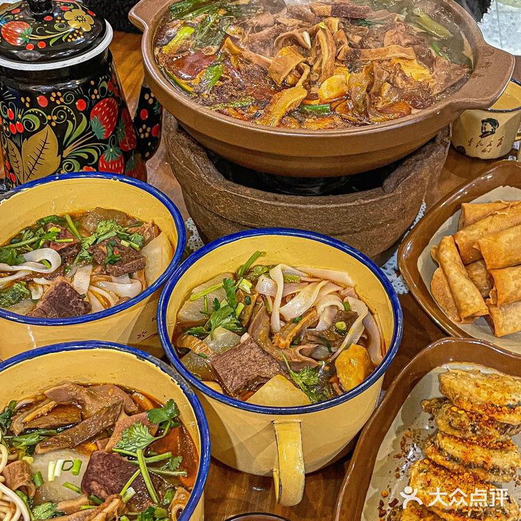 武汉的朋友,答应我一定要吃这家牛杂锅好吗!