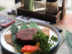 -炼火烤肉店