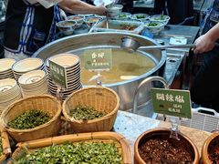 -云阿蛮云南生烫牛肉米线(奉贤路店)