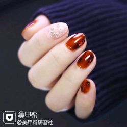 -Pink You美甲洗眉纹绣定制中心