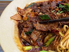 -方铲铲·成都板凳面(滨江银泰店)