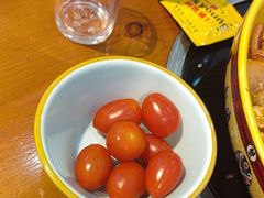 -休记光头香辣蟹干锅(绵竹店)