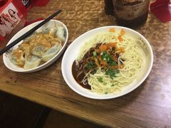 -福建千里香馄饨王(新昌路店)