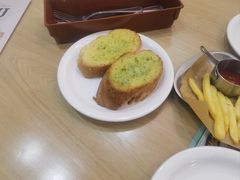-优优西里·意式餐厅(福州金融街万达店)