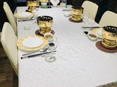 -海鲨湾海鲜会馆(百家湖1912店)
