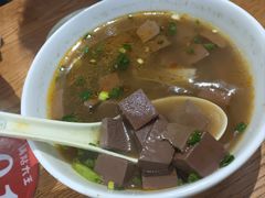 -黄阿姨锅贴大王(万航渡路店)