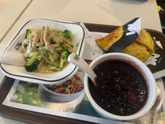 -魏家凉皮(大雁塔南广场餐厅)