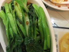 -新大咀港式茶餐厅(宝山万达店)