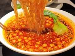 -麻六记(凤凰汇店)
