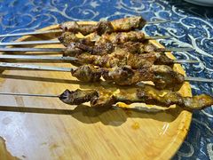 -乡村馕坑肉·烧烤·新疆菜·本地人更爱吃(阿勒泰首店)