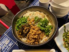 豆花米线-滇道云南特色料理(康定路店)