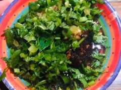 -老牌坊云南鱼豆花火锅(哈西万达店)