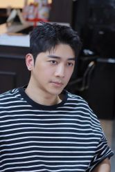 -一家只做男发烫染的店