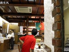 大堂-船屋葡国餐厅