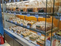 面包甜点陈列柜-凯司令(锦江乐园店)