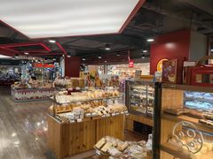 -尚泰清迈机场购物中心